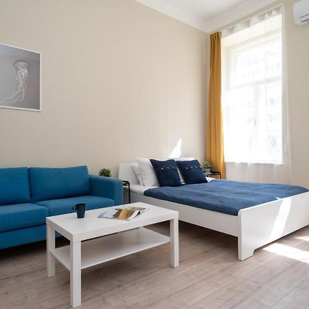 Blue Ribbon Apartment Budapest Exterior foto