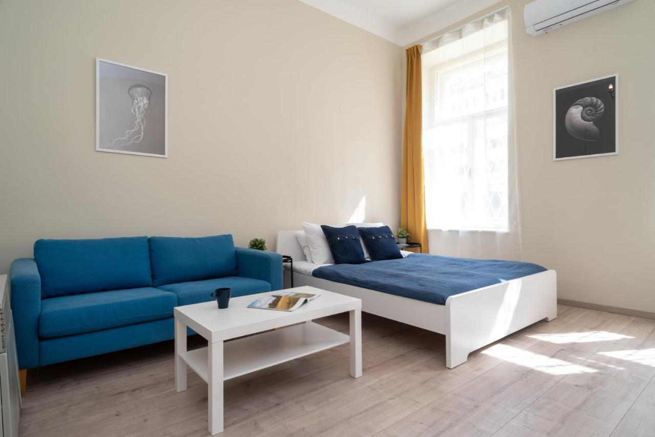 Blue Ribbon Apartment Budapest Exterior foto