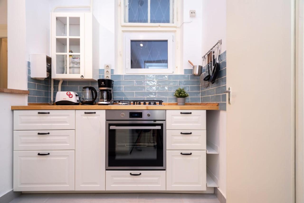 Blue Ribbon Apartment Budapest Exterior foto