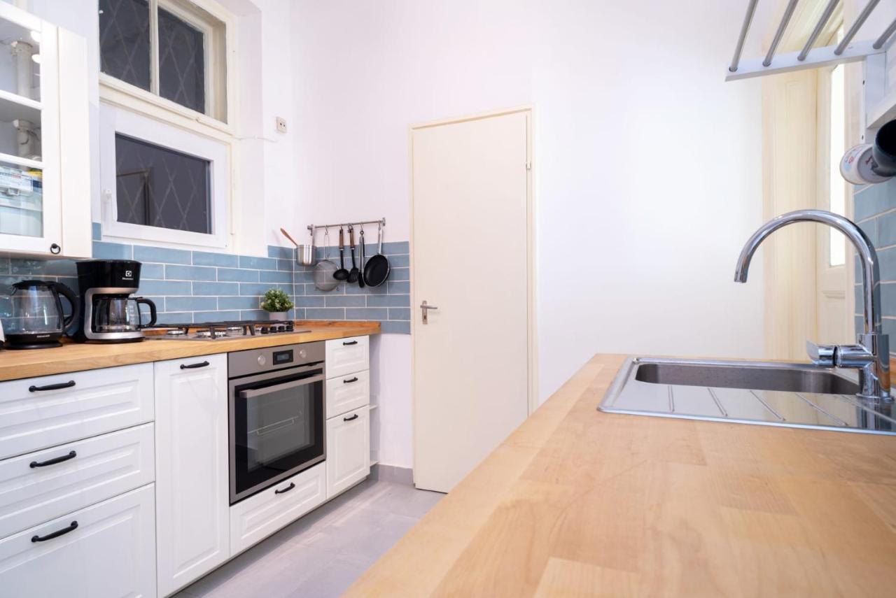 Blue Ribbon Apartment Budapest Exterior foto